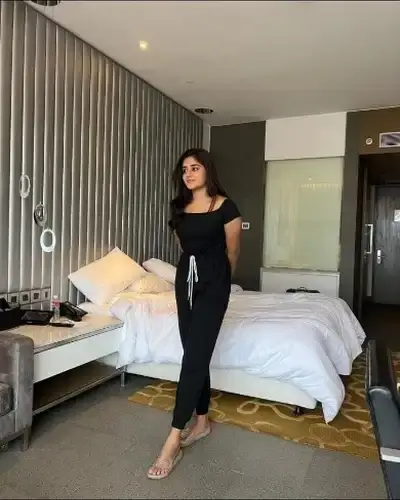 Ilayangudi Call Girl Service