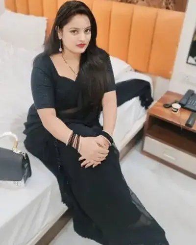 Escort Service Ilayangudi